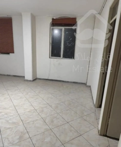 ۱۰۰ متر، تخلیه، موقعیت مسکونی و اداری، مترو شریف