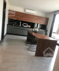 500متر زمین 500 متر بنا لواسان کوچک