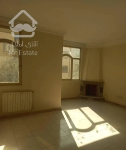 ۷۶ متر/ ۲ خواب / خطی رو به افتاب/  /فردوس غرب