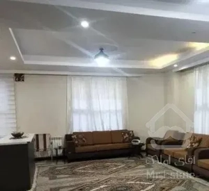 ۸۳ متر / فول  امکانات دوکله نورگیر   شهرک آزادی