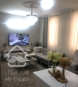 ۳۹ متر / فول امکانات / ۱۰ ساله / امامزاده حسن /