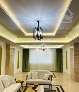 هروی/۱۸۰متر/یک ساله/خطی روبه افتاب/تاپ لوکیشن