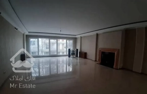 باغ فردوس ۲۰۰ متر