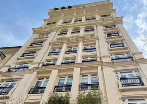 زعفرانیه ۴۰۰ متر عمید فرخ ثارالله کلید نخورده