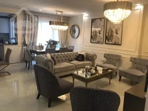 کامرانیه شمالی، برج باغ ۱۰۵متری