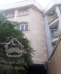 ۴۵ متری رهن طبقه سوم فول