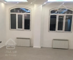 ۶۹ متر دو خواب پونک