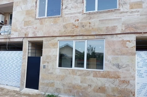 فروش آپارتمان ۹۰ متری ۲ خوابه همکف جای امن وارام