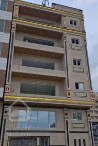 آپارتمان ۱۵۰ متری دید به دریا، فروش فوری یک واحد