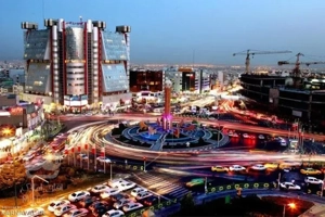 اجاره ملک تجاری ۵۰۰متری با ۴۰متر بر در قلب صادقیه | مناسب برندهای خاص