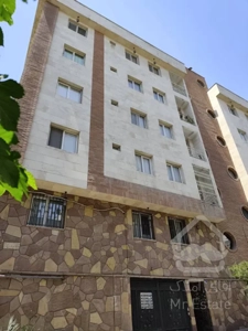 ۹۸ متر سالن پرده خور تاپ لوکیشن