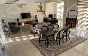 ویلایی  ۲۵۰ متری بالای بلوار شریعتی