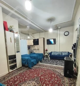 ۳۵ متر + ۱۰ متر پاسیو طبقه همکف/سراج ، بدون اوقاف