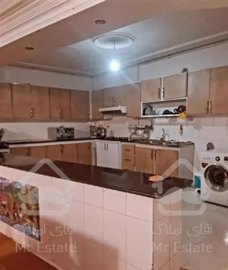 آپارتمان / 180m / مطهری رنگین کمان