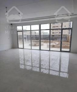 آپارتمان 116 متر با 70 متر حیاط