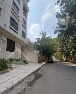 ویلایی سناتور نشین/سجاد/۵۰۰متری