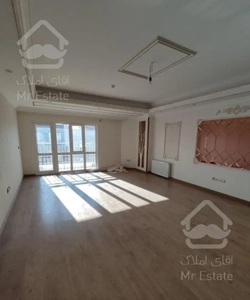 آپارتمان 120متری خطی رو به آفتاب نوساز