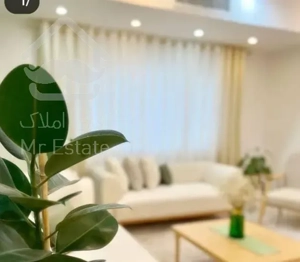 ۱۱۰ متر * سالن پرده خور* اسکندر زاده