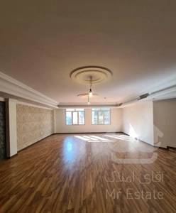 ۹۵ متر میرداماد تاپ لوکیشن نور ونقشه بسیار عالی