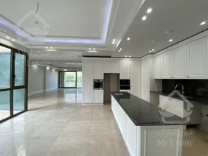 پیش فروش ۲۲۰متر برج باغ تاپ لوکیشن