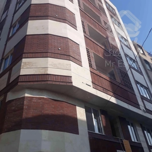 اپارتمان ۱۰۰متری بلوار نیکنام شرقی