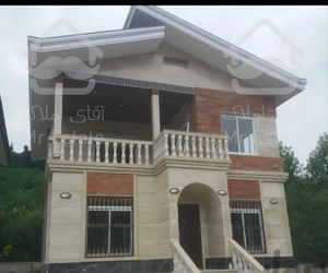 فروش ویلا/۳۷۵ متر زمین/۱۹۰ متر بنا /سند ششدانگ