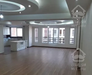 ۱۰۰متر دوخواب تاپ لوکیشن ویو دار