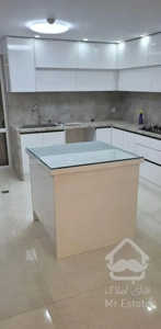 ۱۶۷ متر ۳ خواب