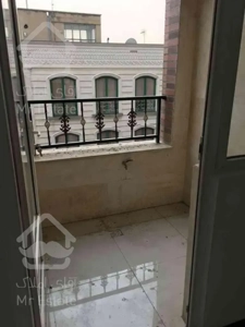 رهن و اجاره ۱۸۰ متری