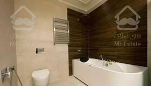 آپارتمان ۱۰۰ متری در برج