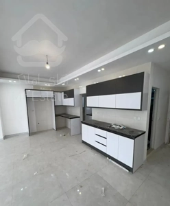 ۱۳۰ متر بنا،نوساز و تجهیز،دو خواب مستر