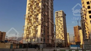 پیش فروش برج مجلل پلازا غرب اردستانی فول