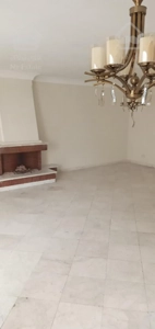 رهن کامل اپارتمان ۱۶۵متری در نیاوران