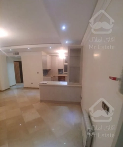 ۹۶ متر بلوار فردوس فول امکانات غرق در نور