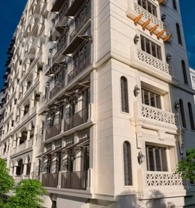دروس ۳۰۰ متر نوساز تاپ لوکیشن