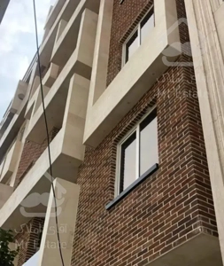 ۱۱۷متر * جنوبی سمت خیابان * نوساز * فاز۲ * برند