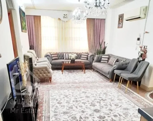 فروش آپارتمان جمهوری ۱۰۰متری