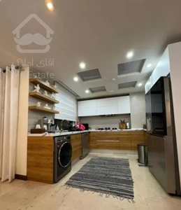 ۱۱۰ متر بین عادل و طاهری
