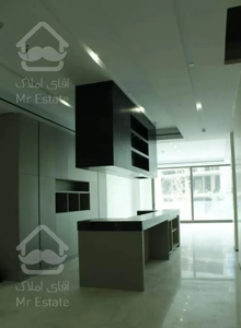 118متر /خوش نقشه/شهید عراقی/2پارکینگ