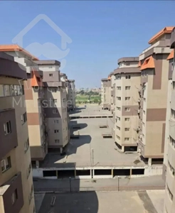 فروش یک واحد آپارتمان