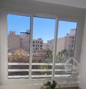 ۱۴۰متر ۳ خواب غرق نور چند قدمی پارک قیطریه