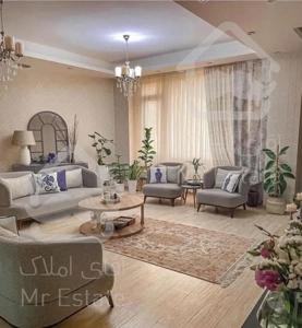 ۳۰۰متر سه خواب ناژوان