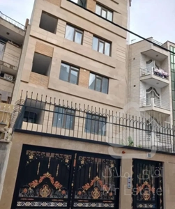 ۸۰ متر ، اکازیون، فول امکانات.باستان