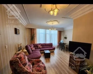 ۷۲متر/ دوخواب/ پارکینگ دار / گذر۸متری