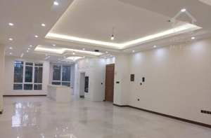 شمال تجریش ۱۷۰متر۳خ*لوکس*دوپارکینگ*نوساز