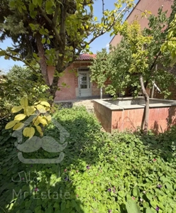 خانه باغ داخل بافت تهرانی نشین مجوزدار سندشش دانگ