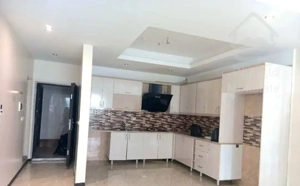 اجاره واحد ۱۰۰ متری ط۴ در طالقانی