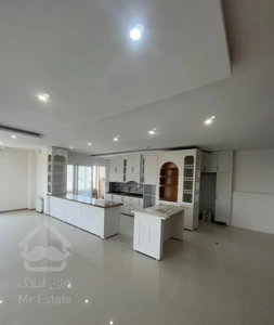 هنرستان / ۲۰۰ متری بسیار شیک و تمیز
