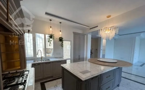 155متر3خواب طبقه5 لاکچری فرمانیه