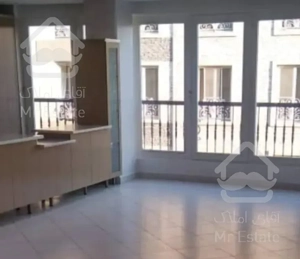 118 متر / قلهک / تک واحدی / فول